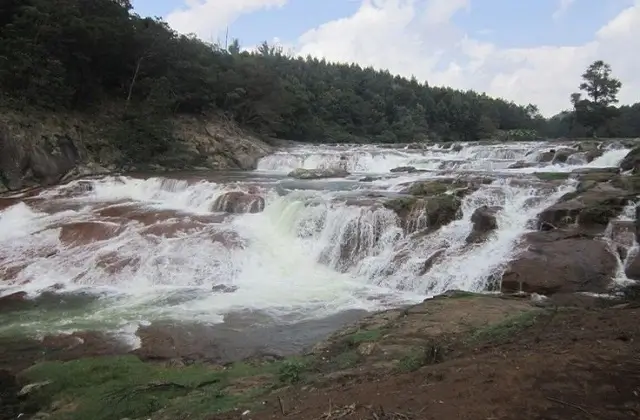 PYKARA WATERFALLS IN PLACES TO VIST IN OOTY