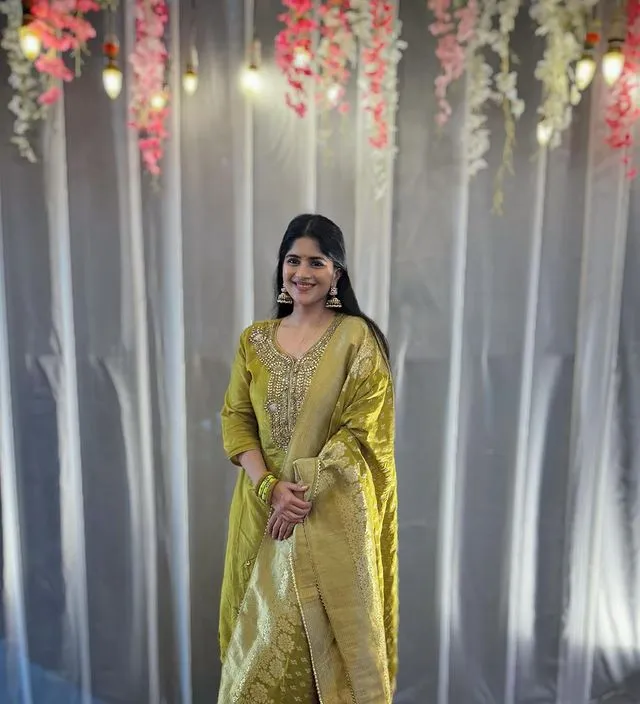 megha akash lifestyle photos and marriage