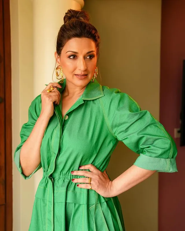 sonali bendre lifestyle movies and photos