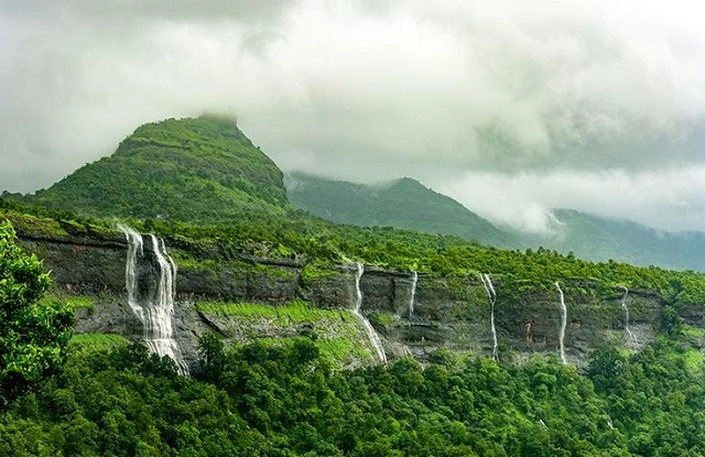 popular hill stations near telangana