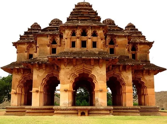 Lotus Mahal hampi 